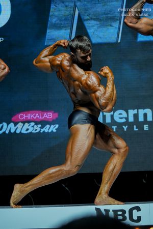 CLASSIC PHYSIQUE НОВИЧКИ